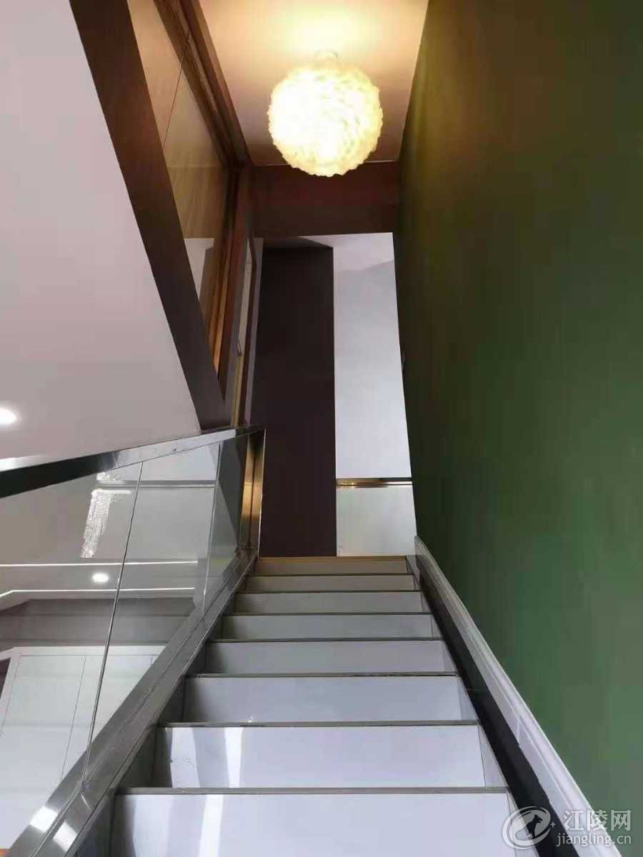mmexport1610892977181.jpg