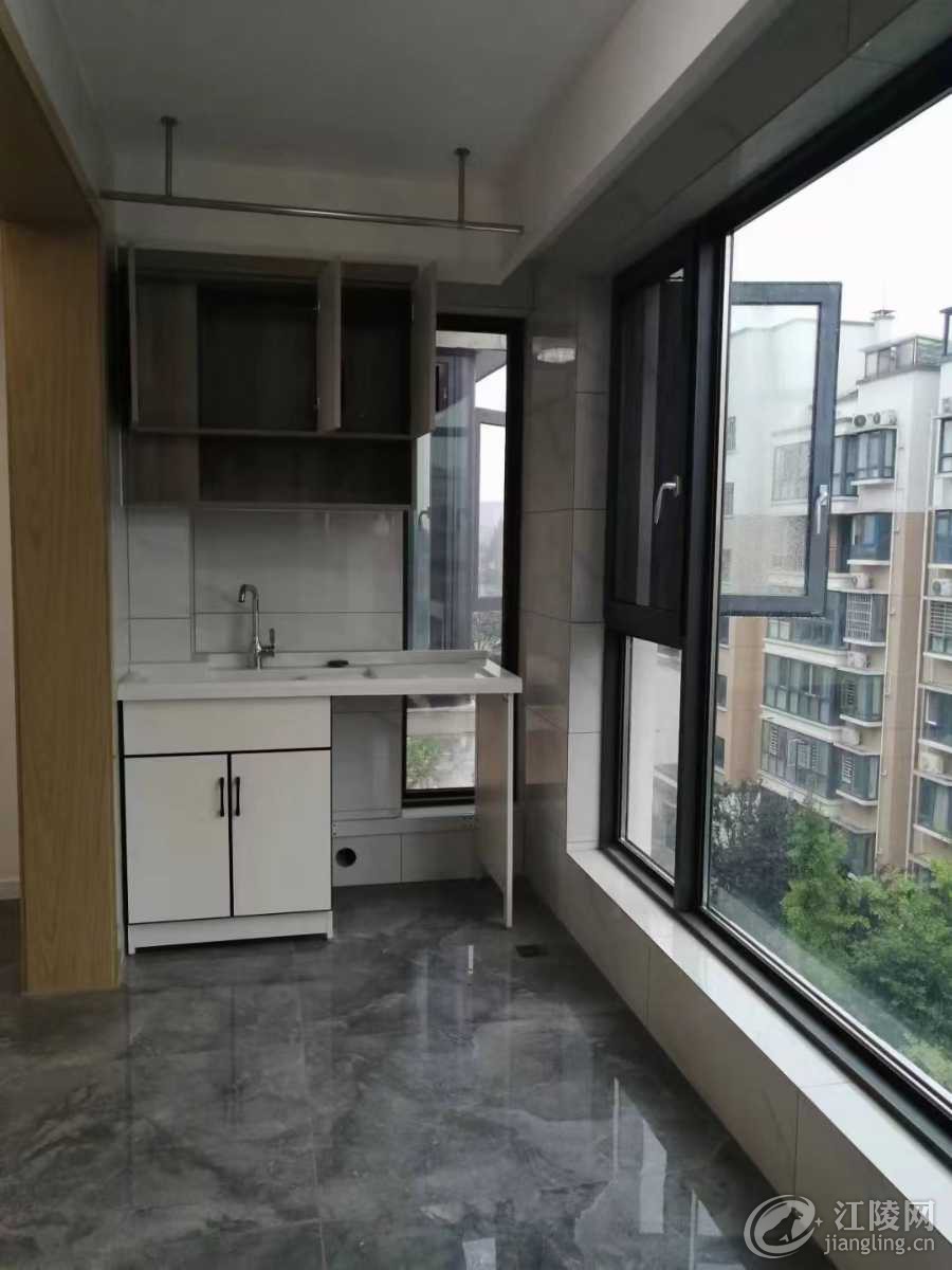 mmexport1655080745240.jpg
