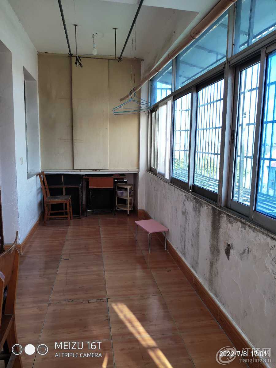 P20708-170114.jpg