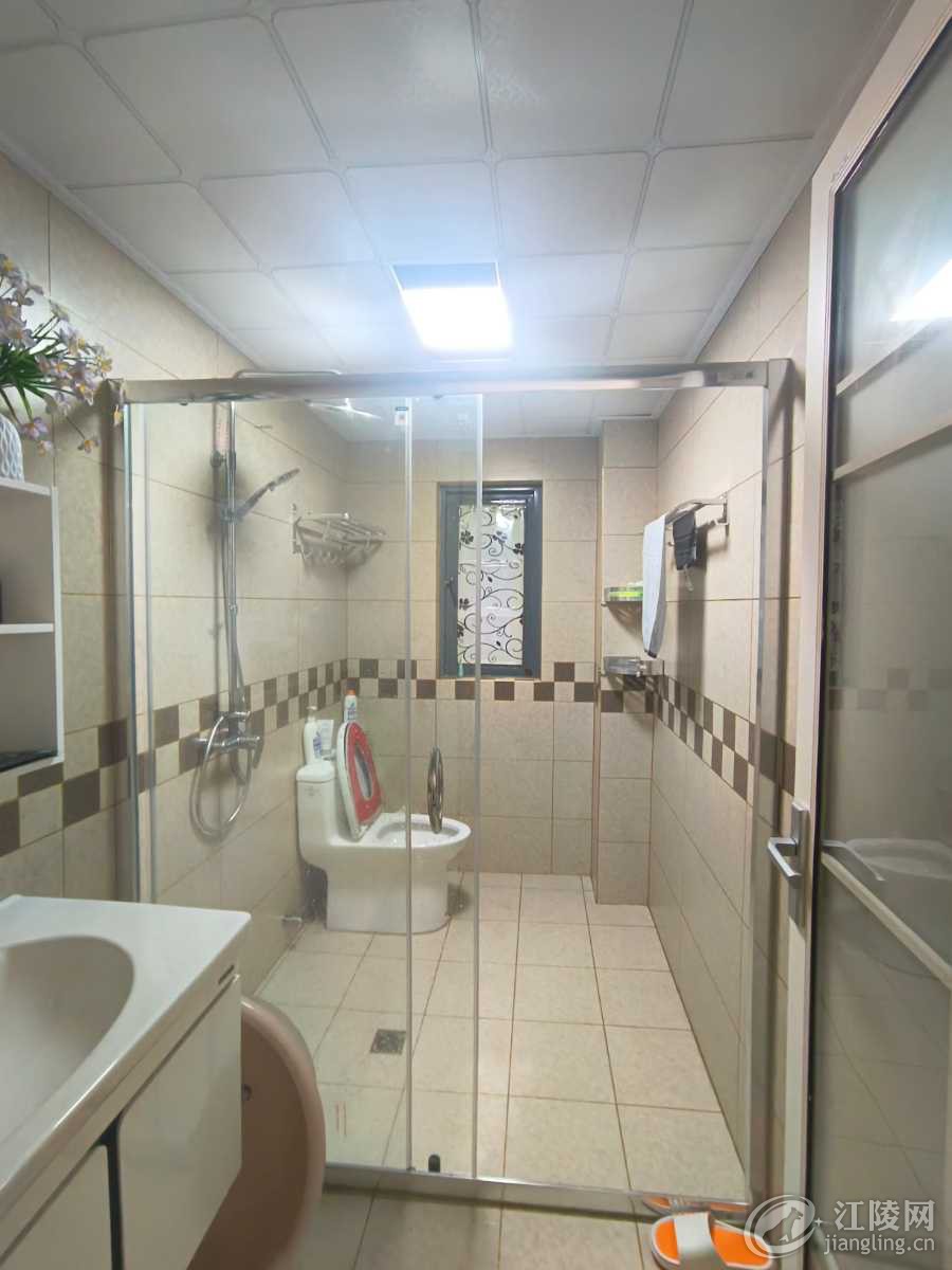 mmexport1676715452572.jpg