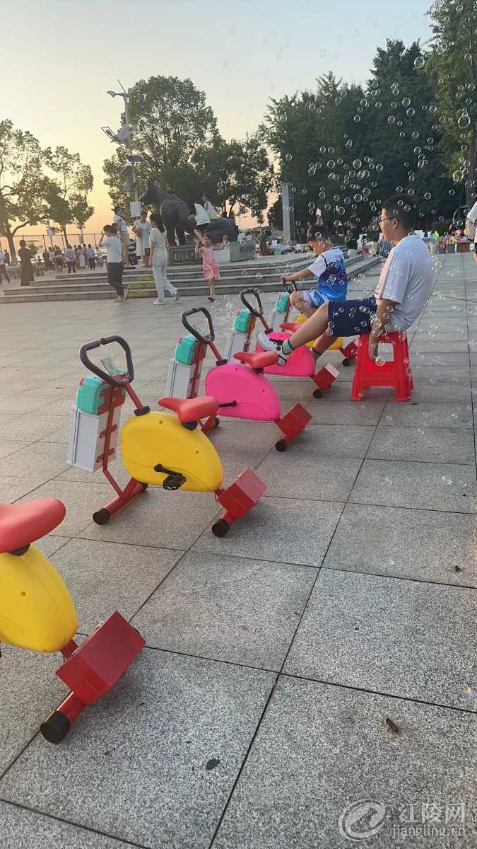 9ecb96320cb64f53b2c72a1fc6ad5869.jpeg