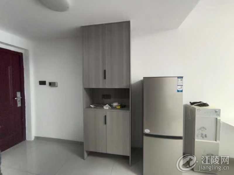 mmexport1727402384745.jpg