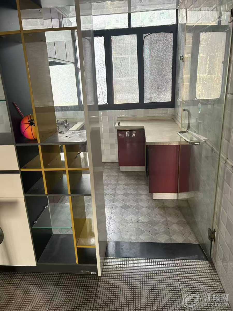 mmexport1734426744129.jpg