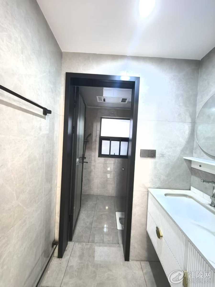 mmexport1748688608774.jpg