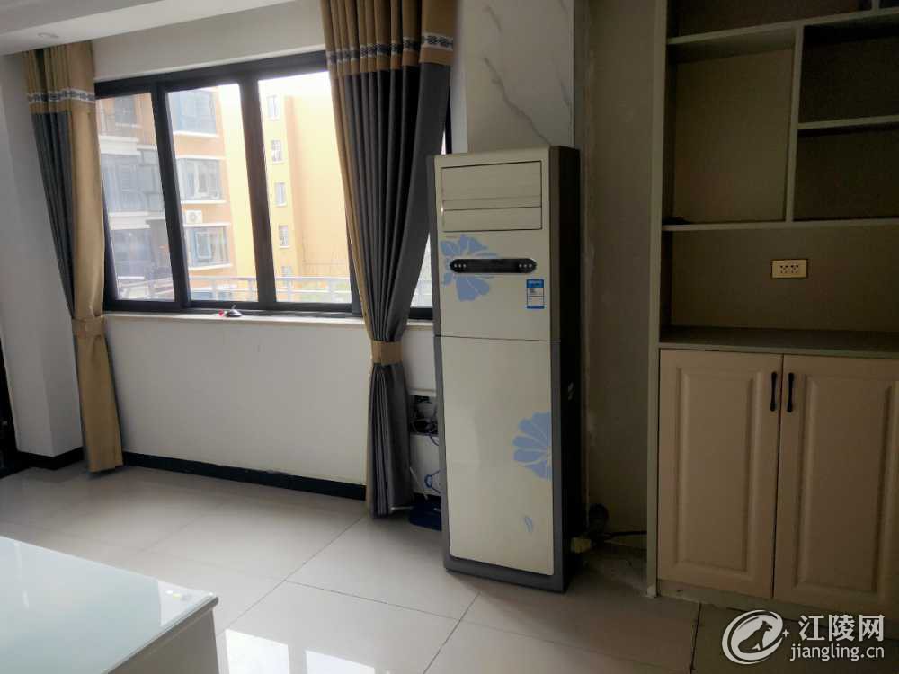 103032fek6xexf0x6mpqc3.jpg